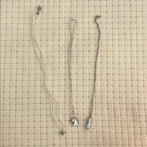 Silver and Pearl Necklaces Set